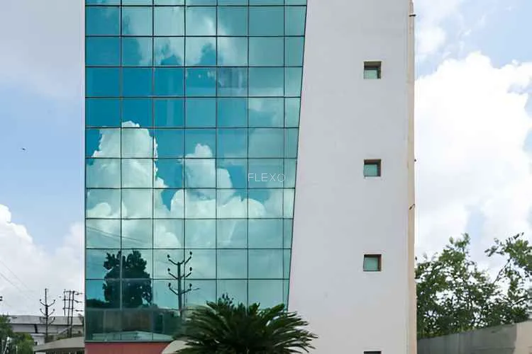 regus uppal uppal coworking space 1897_326528.webp