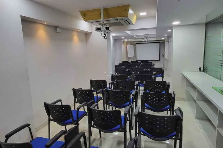 blue hat fusion andheri east andheri east coworking space 1929_286683.webp