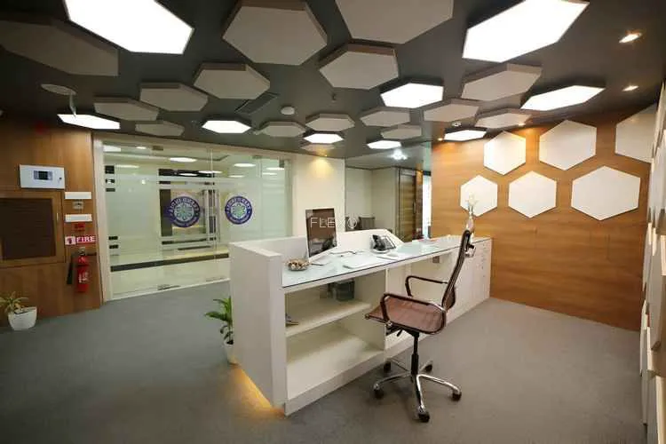 trend works guindy guindy coworking space 2322_411372.webp