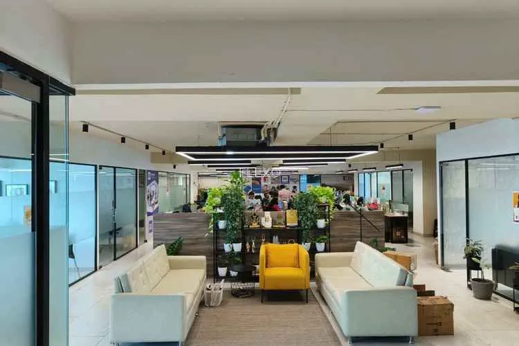 mittal commercia andheri east private office 2346_509731.webp