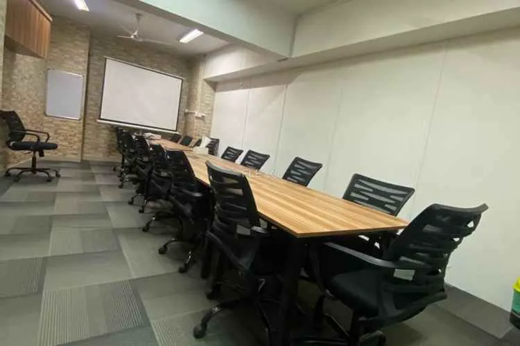 lumos cowork andheri east andheri east coworking space 235_811430.webp