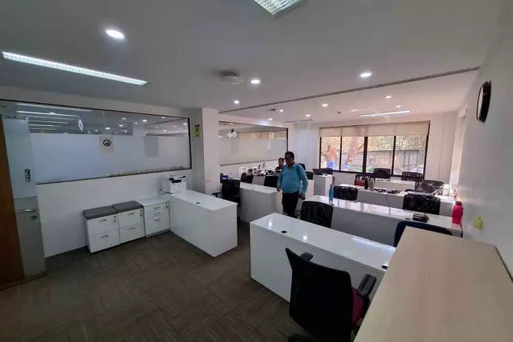 trade globe andheri east private office 2376_863706.webp