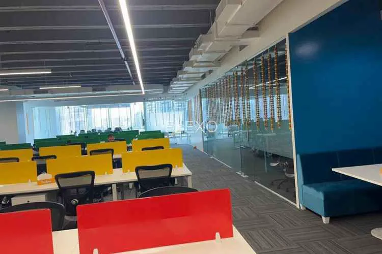 marathon futurex lower parel private office 2450_549210.webp