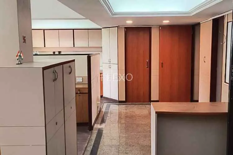 kakad bhavan bandra west private office 2452_828680.webp