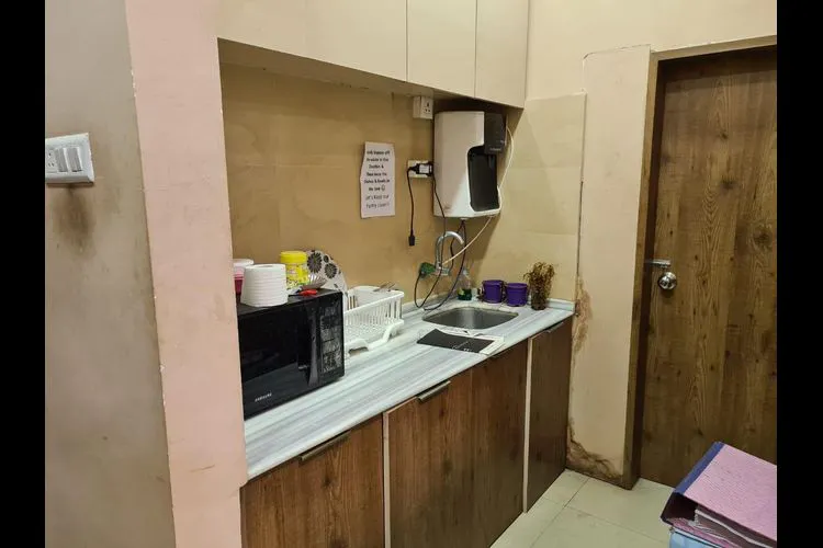 satara plaza vashi private office 2485_488108.webp