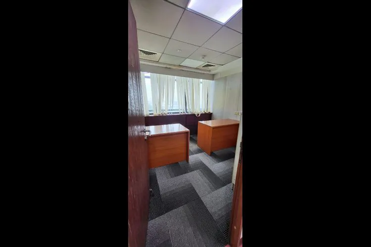 silver landmark andheri east private office 2505_452245.webp