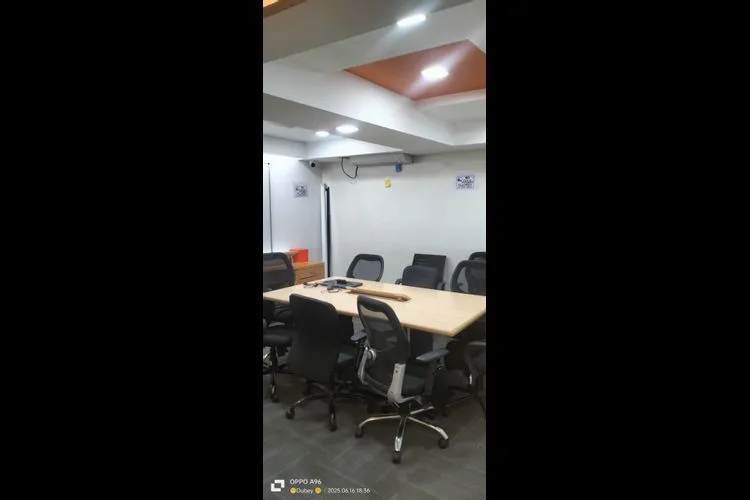 oberoi gardens chandivali road , andheri east mumbai private office 2527_694126.webp