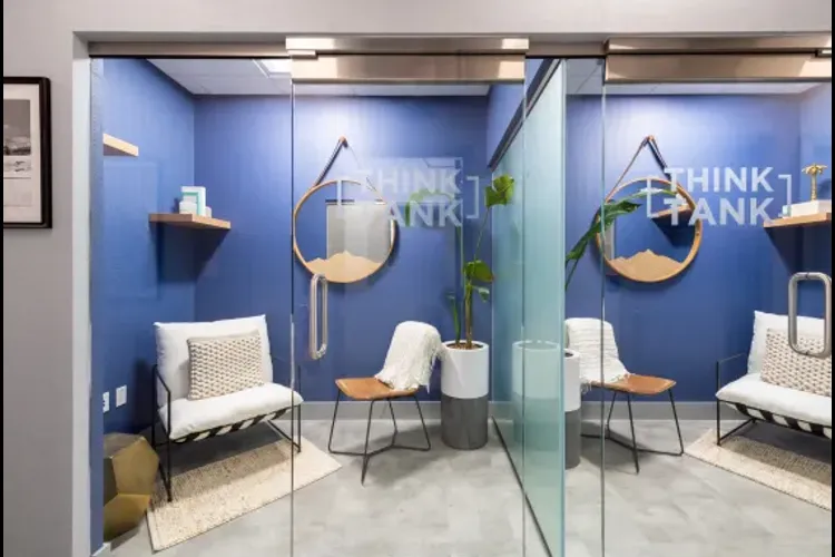regus bannerghatta road coworking space 2530_334448.webp