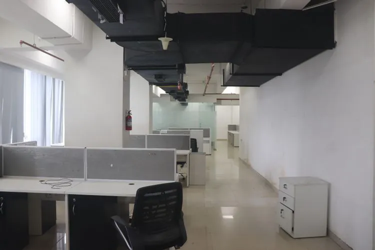 crescent business park andheri east private office 2538_155382.webp