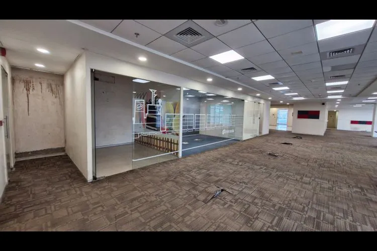 star hub  star hub,sahar air port road, andheri east, mumbai, maharashtra 400099 private office 2543_184732.webp