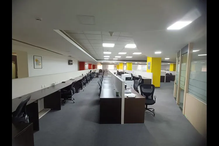 ackruti trade center andheri east private office 2549_750097.webp