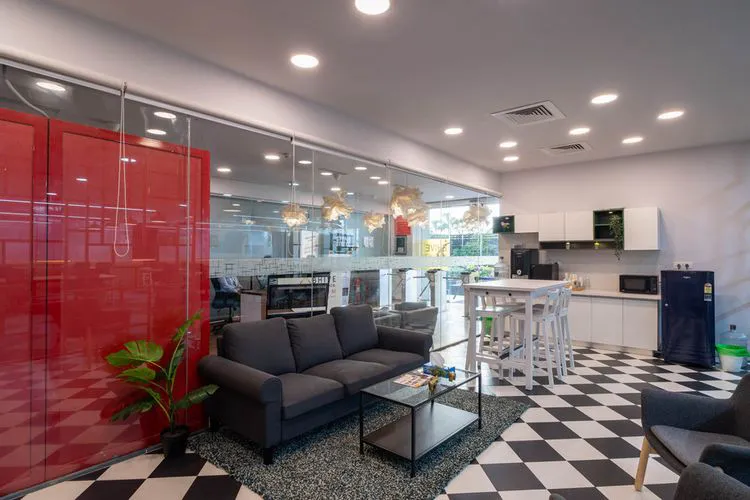 bhive salapuria premia hsr layout coworking space 2554_801712.webp
