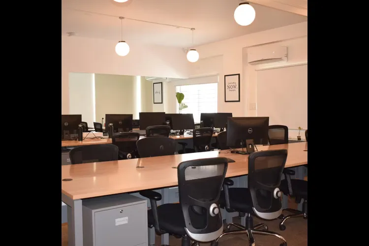 startup huts koramangala koramangala coworking space 2557_227524.webp