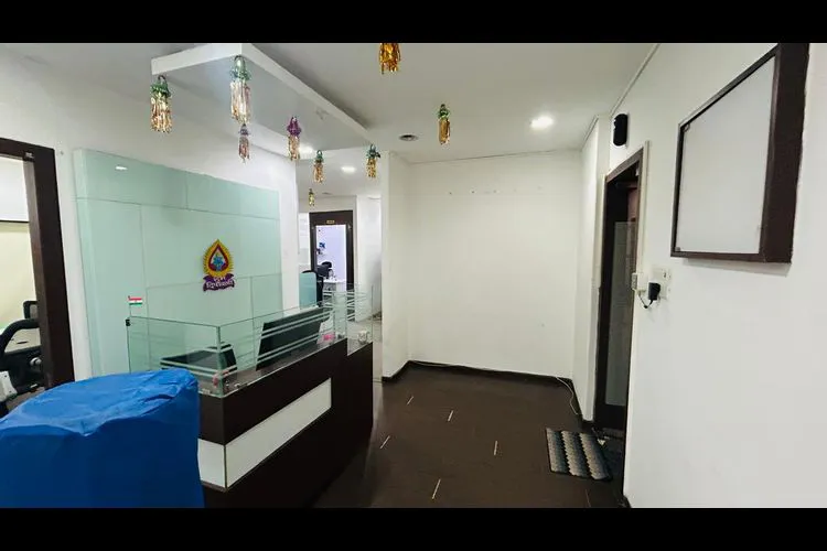 sattelite tower goregoan east private office 2561_138606.webp