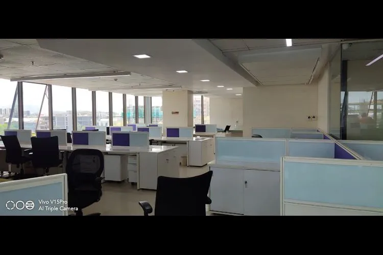 classic pentagon andheri east private office 2568_739603.webp