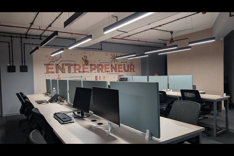 dedicated desk cozone co-working space cozone co-working space coworking space 2571_455500.webp