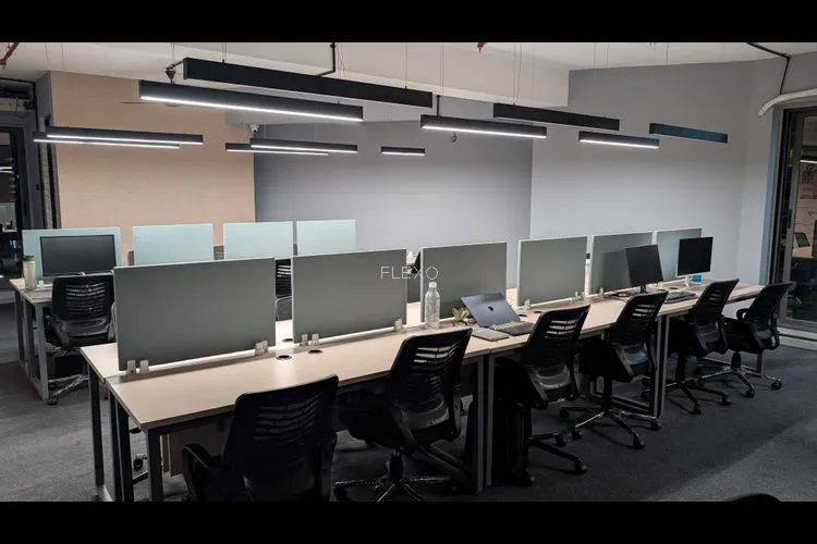 dedicated desk cozone co-working space cozone co-working space coworking space 2571_749459.webp