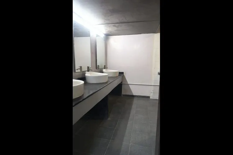 raheja plaza ghatkopar west private office 2603_142091.webp