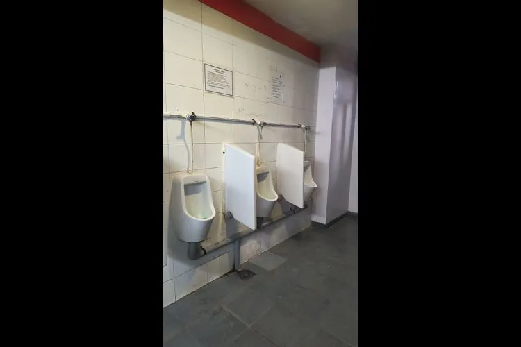 raheja plaza ghatkopar west private office 2603_164800.webp