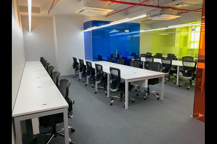 platinum square viman nagar private office 2604_935493.webp