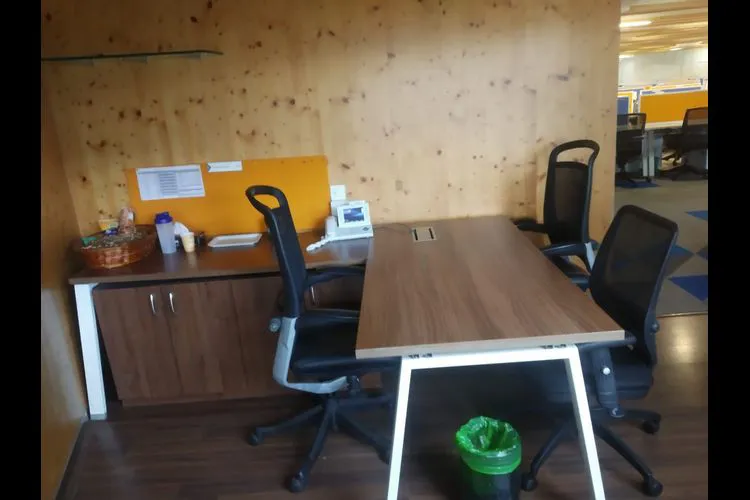 grand palladium santacruz east private office 2615_328982.webp