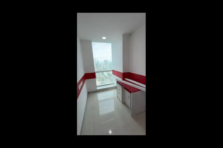 marathon futurex  lower pare; private office 2619_661828.webp