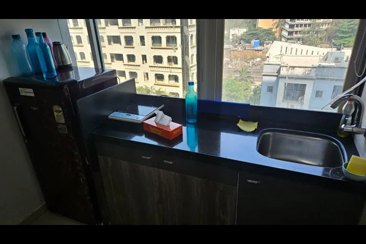 damji shamji corporate square ghatkopar private office 2624_792201.webp