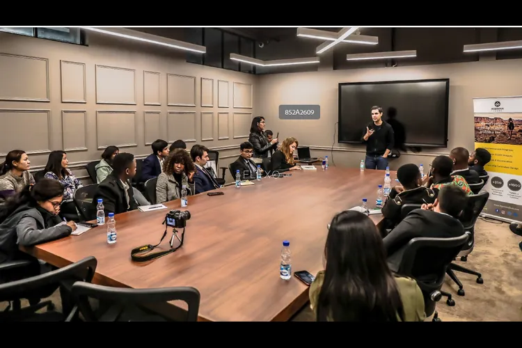 the circle.work sector 29 coworking space 2627_621432.webp