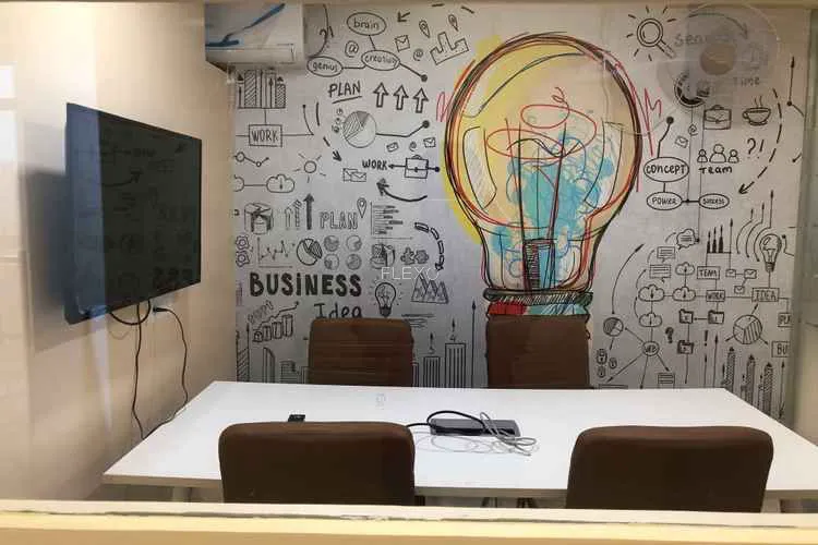 urcubicle coworking hinjewadi coworking space 339_800002.webp