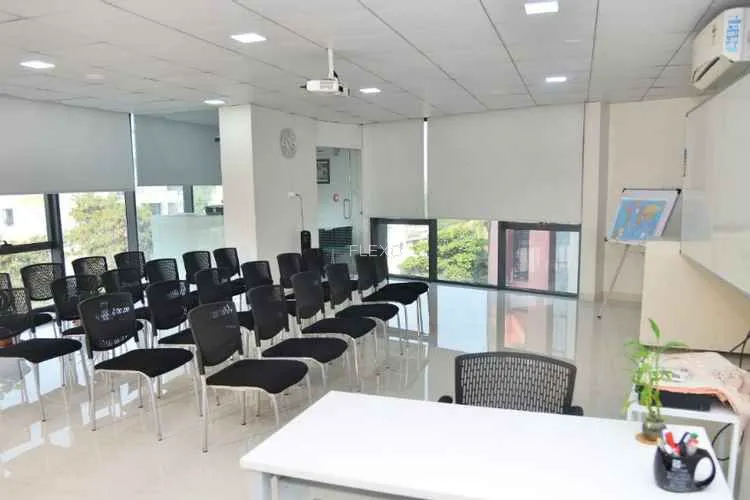 infinity vista kondhwa kondhwa coworking space 350_589321.webp