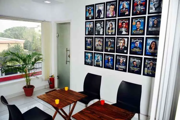 hustle cowork anand vihar anand vihar coworking space 417_103667.webp