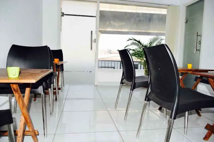 hustle cowork anand vihar anand vihar coworking space 417_919525.webp