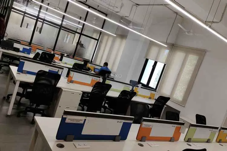 91springboard jhandewalan jhandewalan coworking space 420_901215.webp