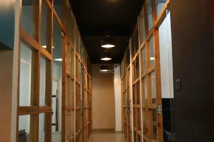 kinnoti coworking hub badarpur badarpur coworking space 423_898397.webp