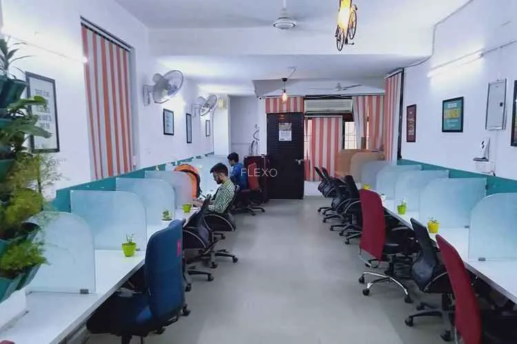 team cowork saidullajab coworking space 449_418935.webp