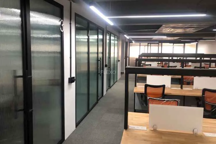 atwork jhandewalan coworking space 544_160043.webp