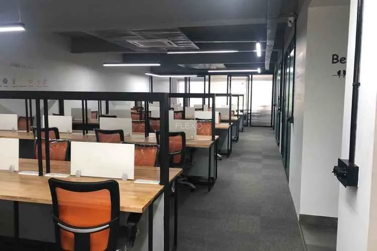 atwork jhandewalan coworking space 544_954380.webp