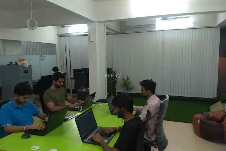 incubes coworking brookefield brookefield coworking space 549_713063.webp