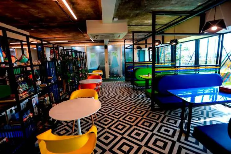 plug n work vile parle coworking space 63_292019.webp