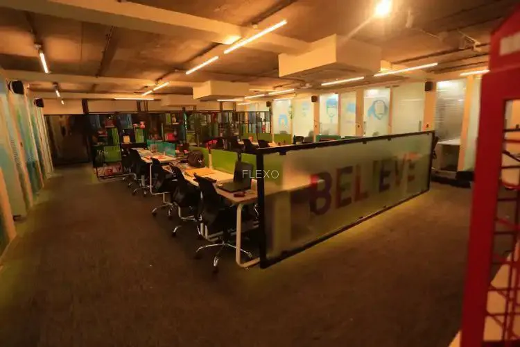 plug n work vile parle coworking space 63_294762.webp