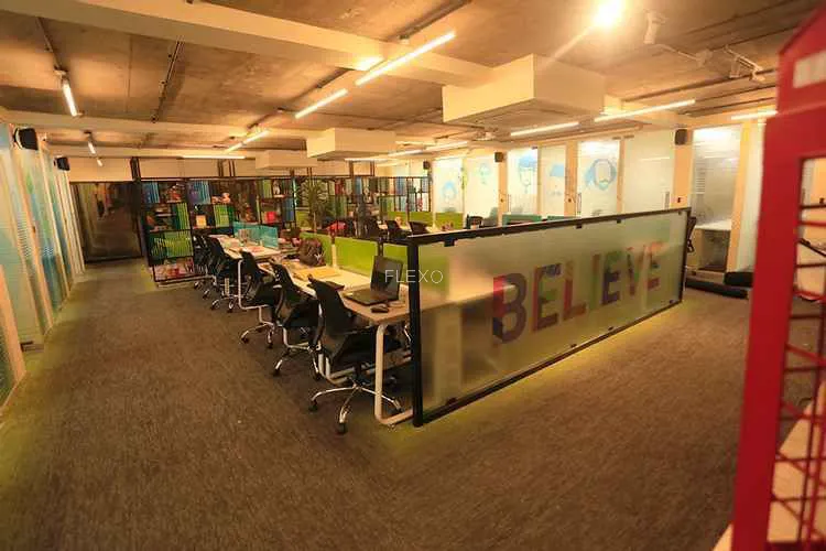 plug n work vile parle vile parle coworking space 63_866916.webp