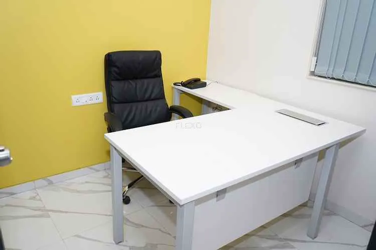 the cultiv8 coworking baner baner coworking space 645_178192.webp