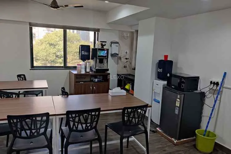 trios coworking baner coworking space 653_458457.webp
