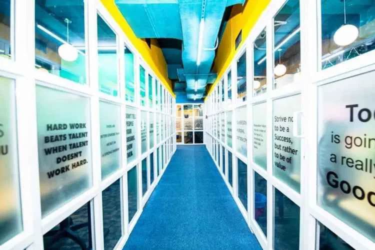 urbanvault indiranagar indiranagar coworking space 719_752621.webp