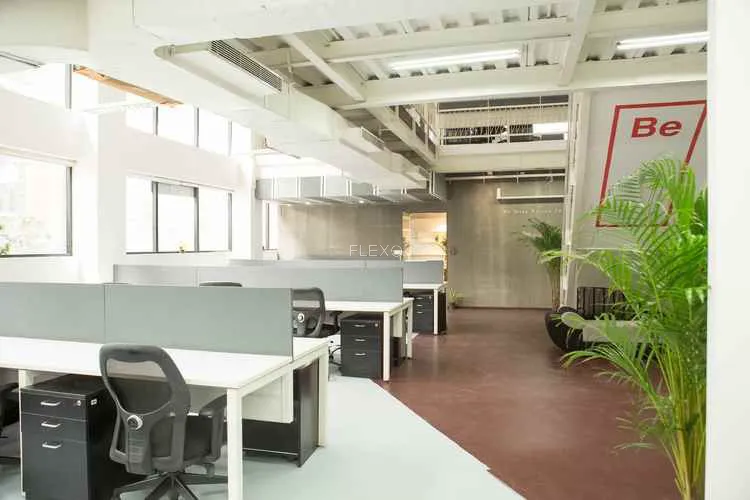 nomad daily huddle indiranagar coworking space 725_103135.webp