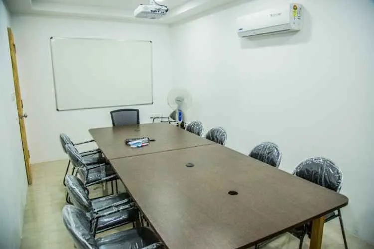 solo cubes mg road coworking space 747_567034.webp