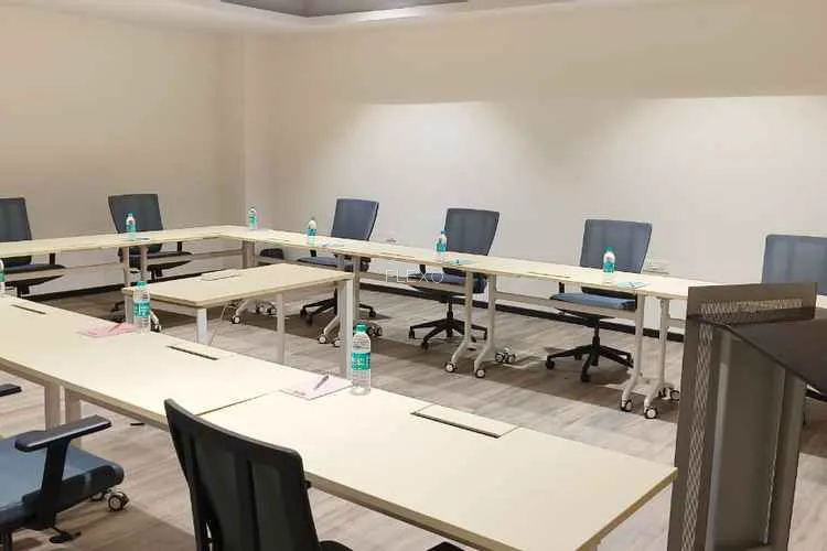 golden square hebbal hebbal coworking space 946_256210.webp