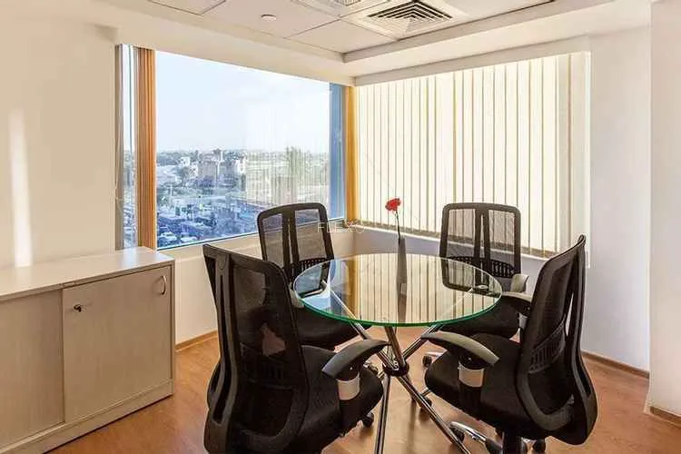 golden square hebbal coworking space 946_495600.webp