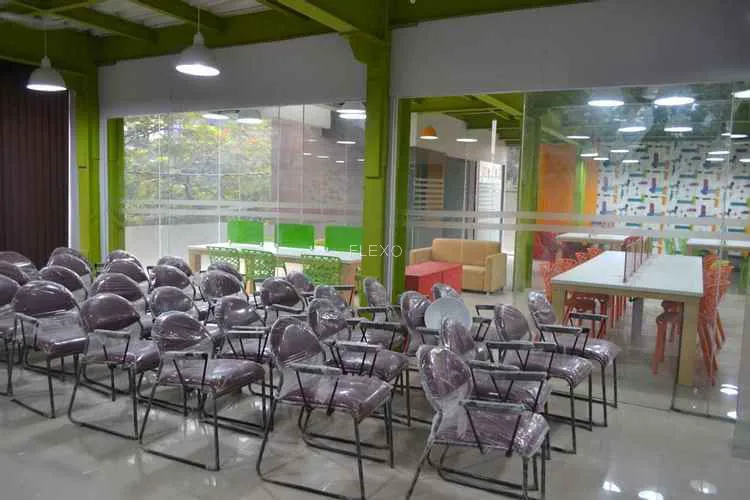 starttopia btm layout btm layout coworking space 977_811877.webp