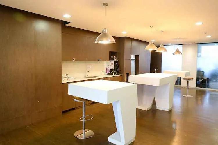 regus hosur road hosur road coworking space 992_526560.webp